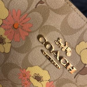 Coach shoulder bag